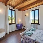 Villa In Piandimeleto With Pool & Sauna Piandimeleto