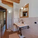 Villa In Piandimeleto With Pool & Sauna Villa Piandimeleto