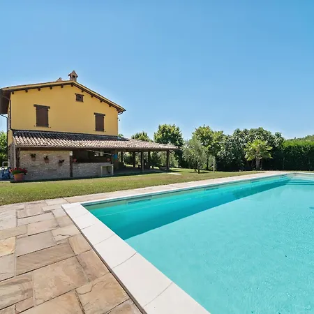 Villa In Piandimeleto With Pool & Sauna * Piandimeleto