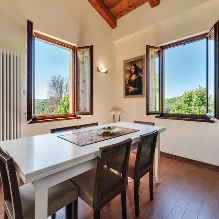 Villa In Piandimeleto With Pool & Sauna Βίλα *