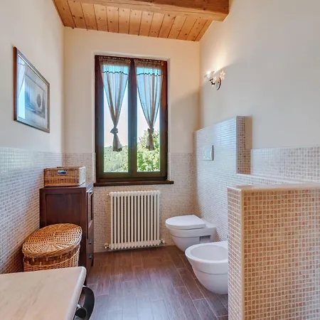 Villa In With Pool & Sauna *