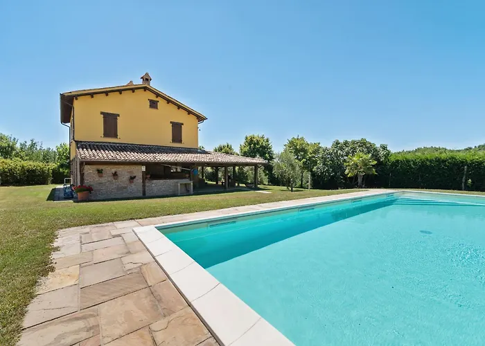 Villa In Piandimeleto With Pool & Sauna * Piandimeleto