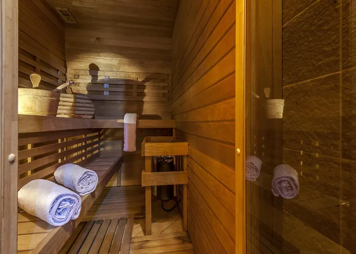 Villa Villa In Piandimeleto With Pool & Sauna